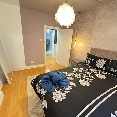 Cozy Two Bedroom In *