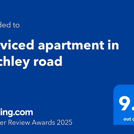 Serviced In Finchley Road Apartment *