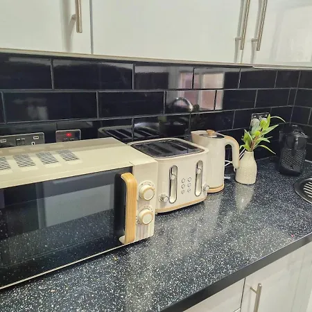 Gorgeous 2 Bedroom Flat Marylebone Edgware Road *