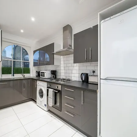 Apartment Skyvillion Canary Wharf Serenity London