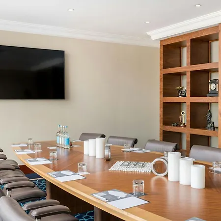 Renaissance London Heathrow