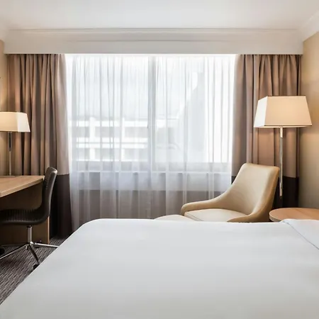 מלון Renaissance London Heathrow Harlington (Greater London)
