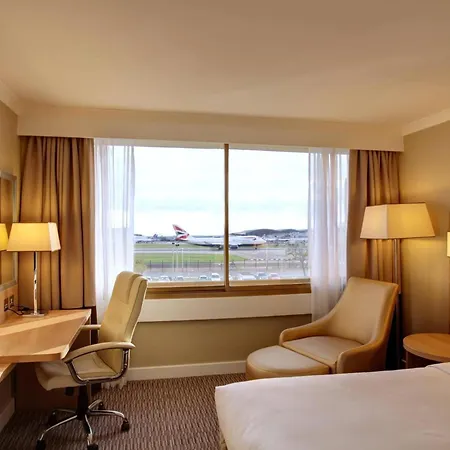 מלון Renaissance London Heathrow Harlington (Greater London)