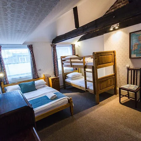 St Athans Hotel