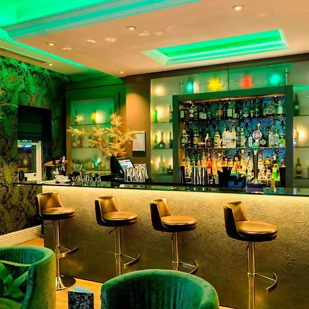 Xenia - Autograph Collection Hotel 4*