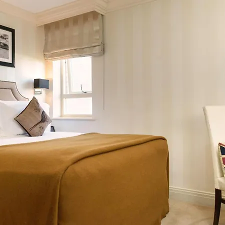 Hotel Xenia - Autograph Collection 4*