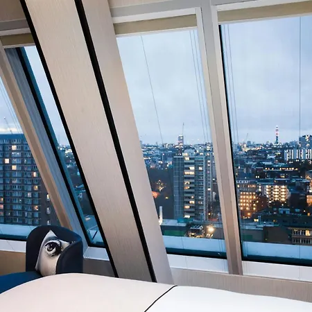 Montcalm East, Autograph Collection Hotel