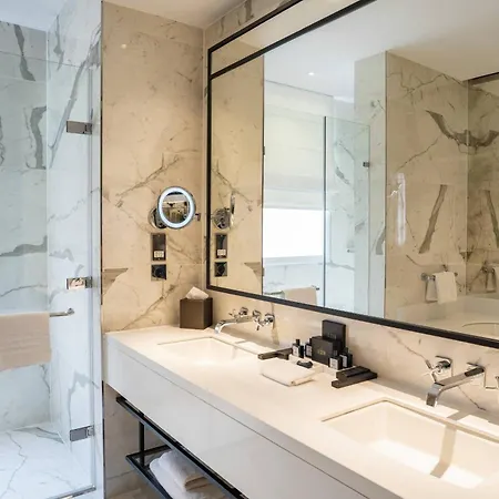 The Dixon, Tower Bridge, Autograph Collection Hotel 4*