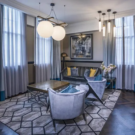 The Dixon, Tower Bridge, Autograph Collection Hotel 4*