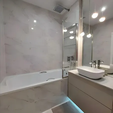 Apartment Hyde Park Elegance Escape : & Cozy *