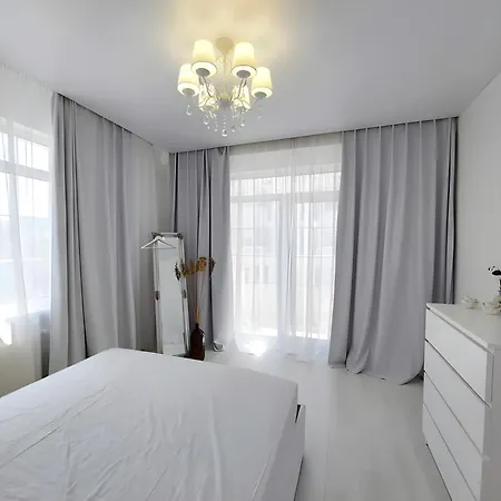 Hyde Park Elegance Escape : & Cozy Apartment London