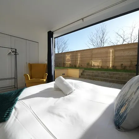 Broadway Great 7-minute Walk From The Underground * Ealing