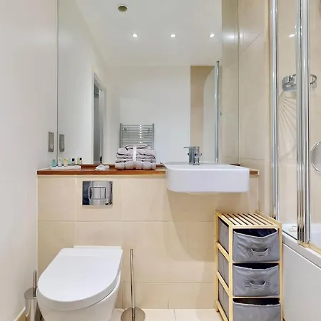 Chic & Spacious In Stratford Westfield - O2 Arena & Stadium