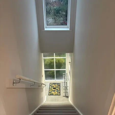 Apartment Stylish 2 Bedroom In North Finchley