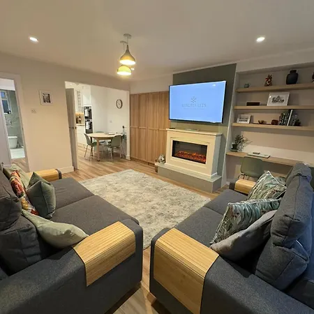 Stylish 2 Bedroom In North Finchley Apartment London