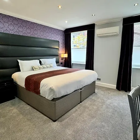 The Leonard London