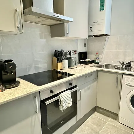 The Leonard Apartment London