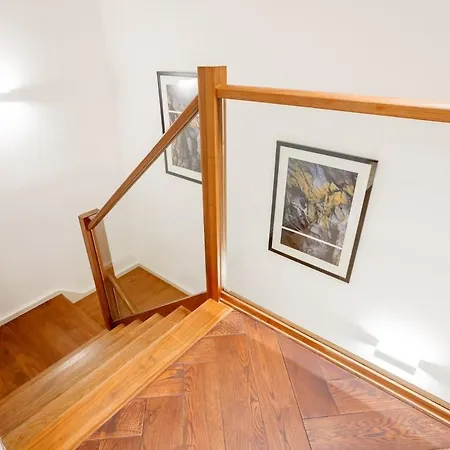 Apartment Luxury 2brs Maisonette Near Battersea Power