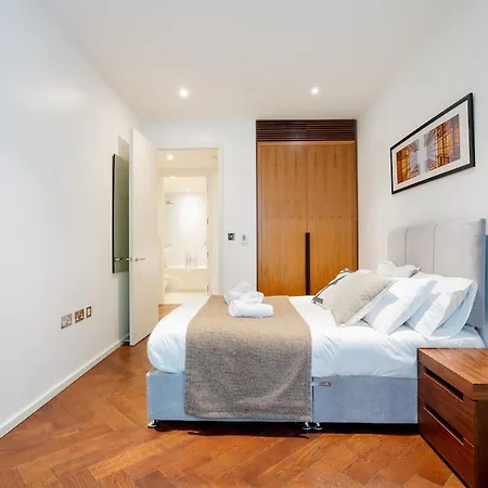 Luxury 2brs Maisonette Near Battersea Power *