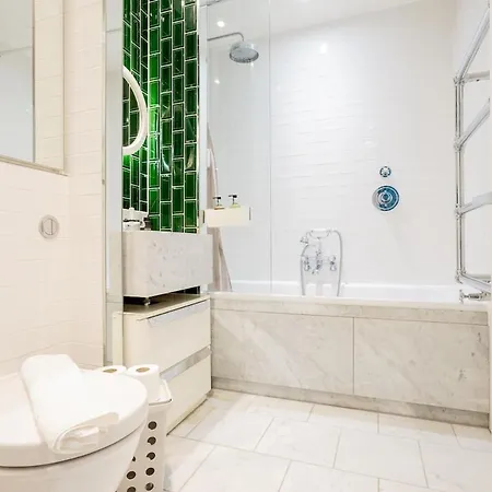 Apartment Luxury 2brs Maisonette Near Battersea Power *
