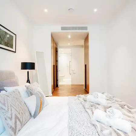 Luxury 2brs Maisonette Near Battersea Power