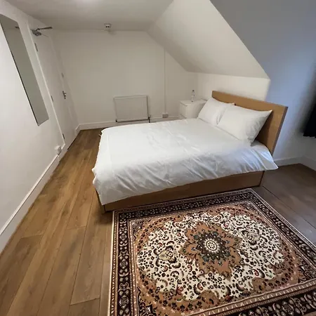 Frontline Homestay London