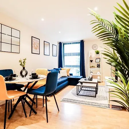 Apartment Stunning Canary Wharf Flat-5 Mins From Tube Station