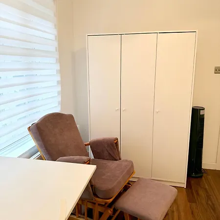 Holiday home Cosy House Tower Bridge Station Walk
