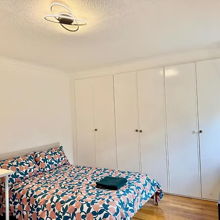 Holiday home Cosy House Tower Bridge Station Walk *