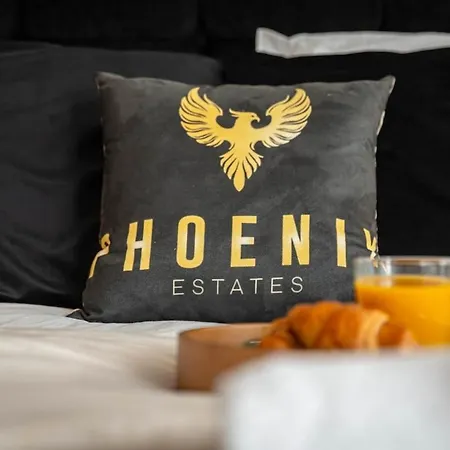 Penthouse - Canary Wharf - 24 Hr Concierge, Gym, Hot Tub, Sauna, Balcony, Terrace Apartment