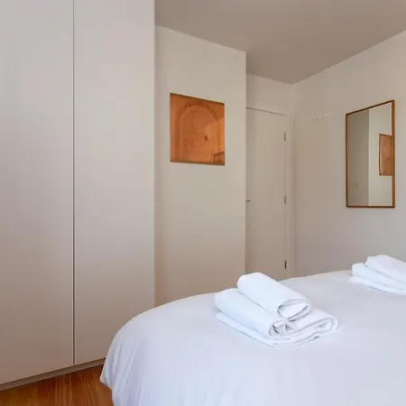 De Beauvoir Penthouse - Private 1 Bed Apartment *