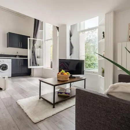 Notting Hill By Keyhol Holidays Apartment *