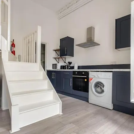 Notting Hill By Keyhol Holidays London