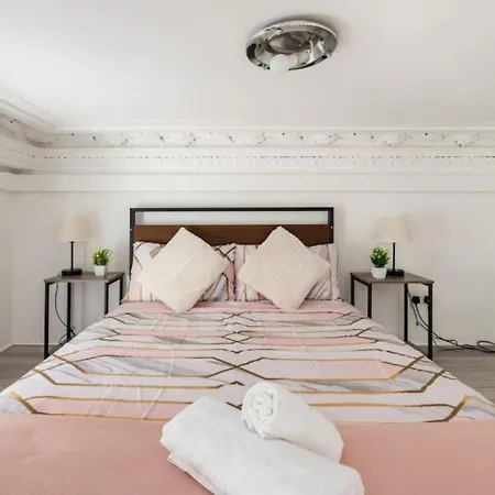 Notting Hill By Keyhol Holidays Apartment *