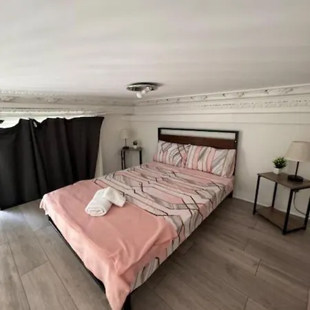 West Oasis By Keyhol Holidays * London