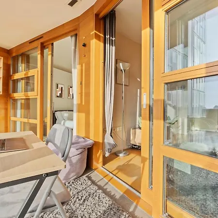 Apartment Elegant 1br Battersea Flat With Stunning River Views *