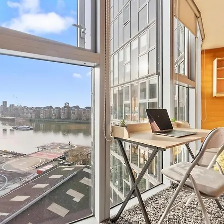 Apartment Elegant 1br Battersea Flat With Stunning River Views *