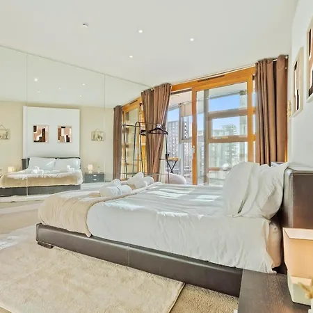 Apartment Elegant 1br Battersea Flat With Stunning River Views *