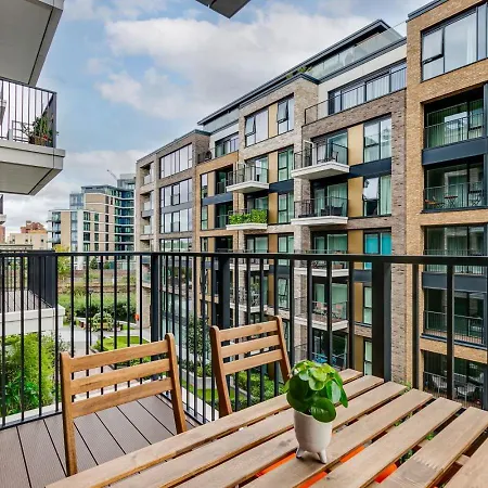 Apartment 1br Chelsea Retreat With Balcony View London