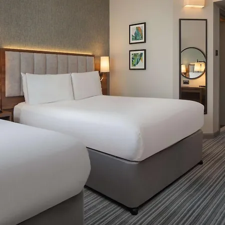 Doubletree By Hilton Chelsea Лондон