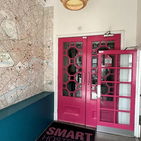 Smart Russell Square *