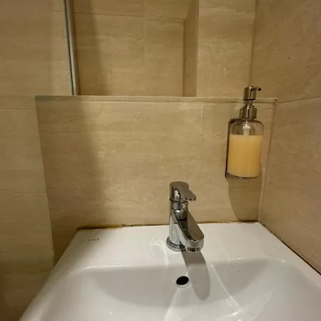 The Paramount Hotel 3*