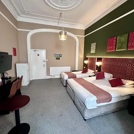 Acacia Hostal