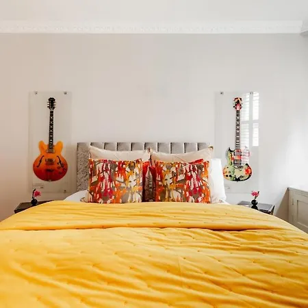 Revamped & Luxxe For Covent Garden Lovers! Adorable For Families & Friends London