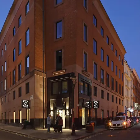 The Z Trafalgar Hotel Londra