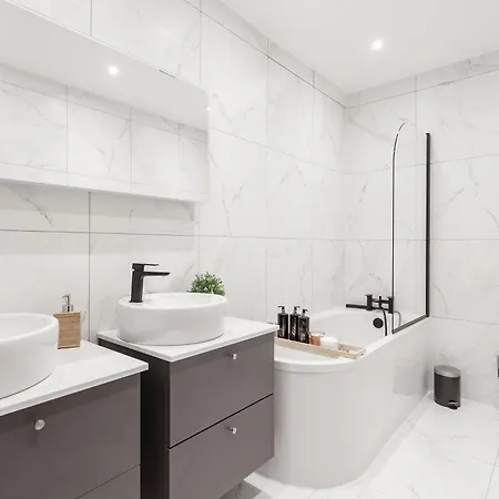 Luxury Two Bedroom In Marylebone -