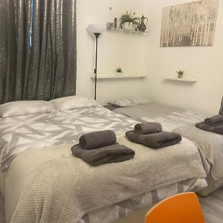 Da Giuseppe Apartment London