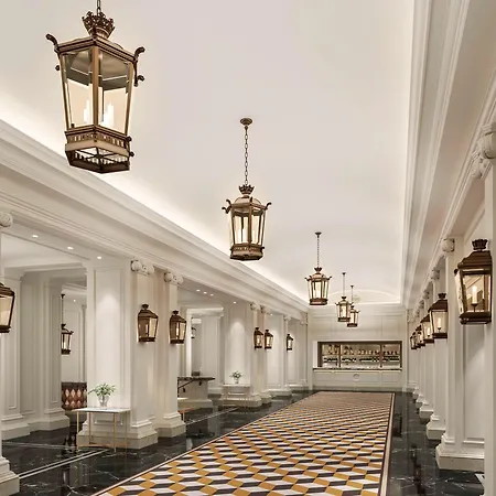 Raffles At The Owo Hotel Londres