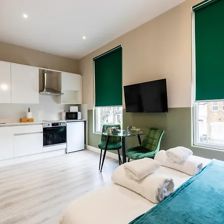 The Chapter - Finsbury Park Bed & Breakfast
