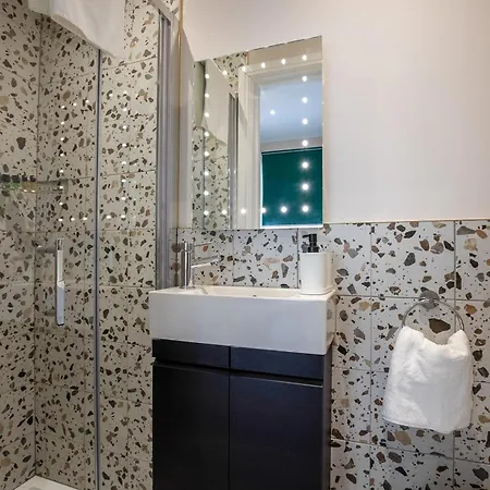 Bed & Breakfast The Chapter - Finsbury Park London